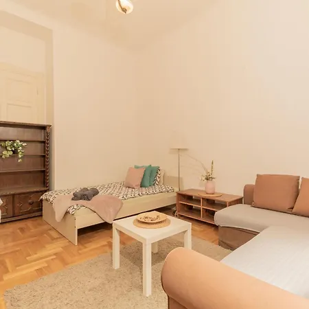 Apartment Cozy Vac Street Studio *